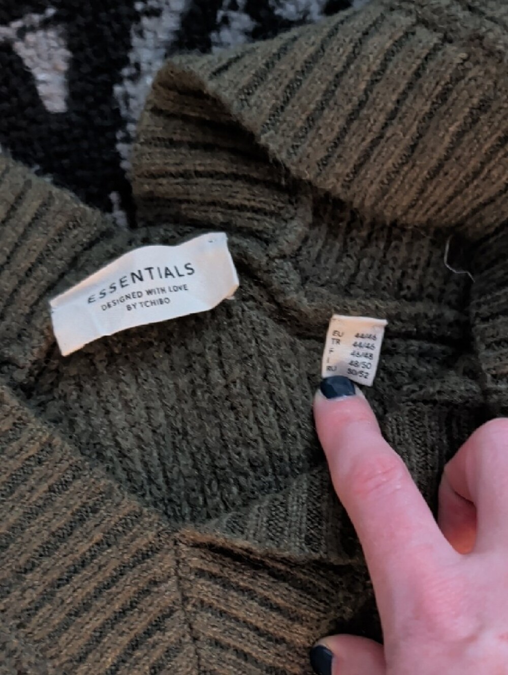 Essentials Olive Ribbed V-Neck Sweater Vest - Picture 3 of 5